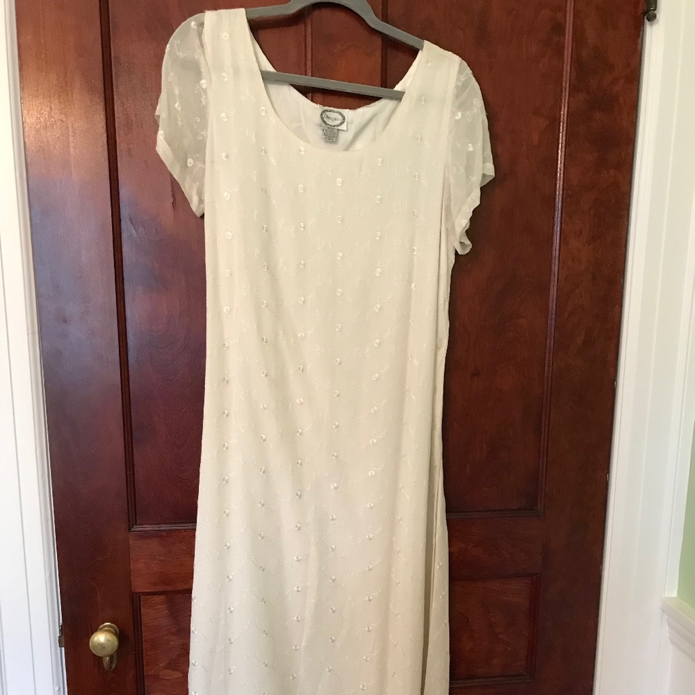 White Maxi Summer Dress